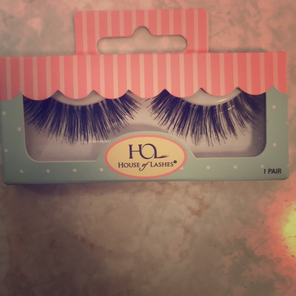 Fake eyelashes!